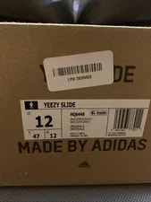 Yeezy Slide ’s Size 12 100% Authenticator 2