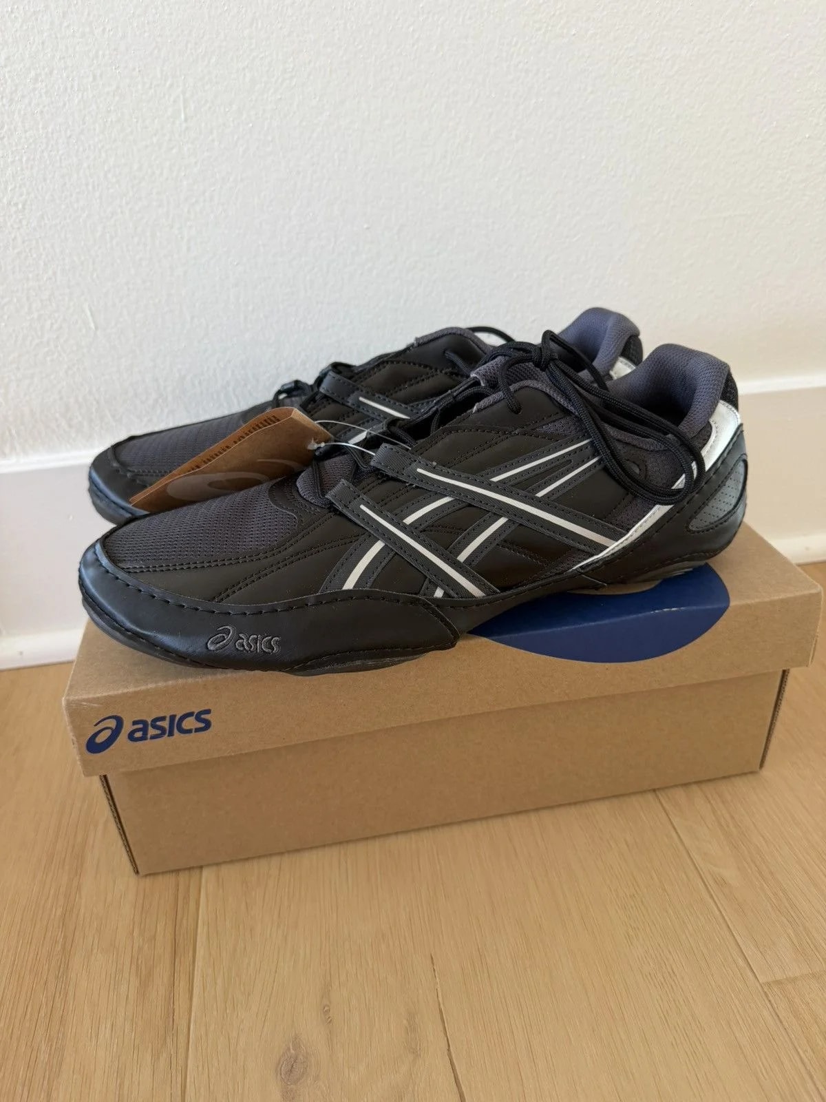 Asics — Asics Hypersync — Sneaker — resale