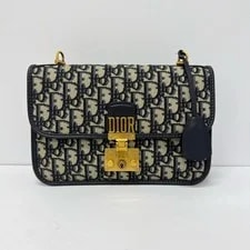 Diorissimo Medium 4