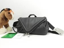 Bottega Veneta — Bottega Veneta Body Medium Beak Waist — Handbag — resale