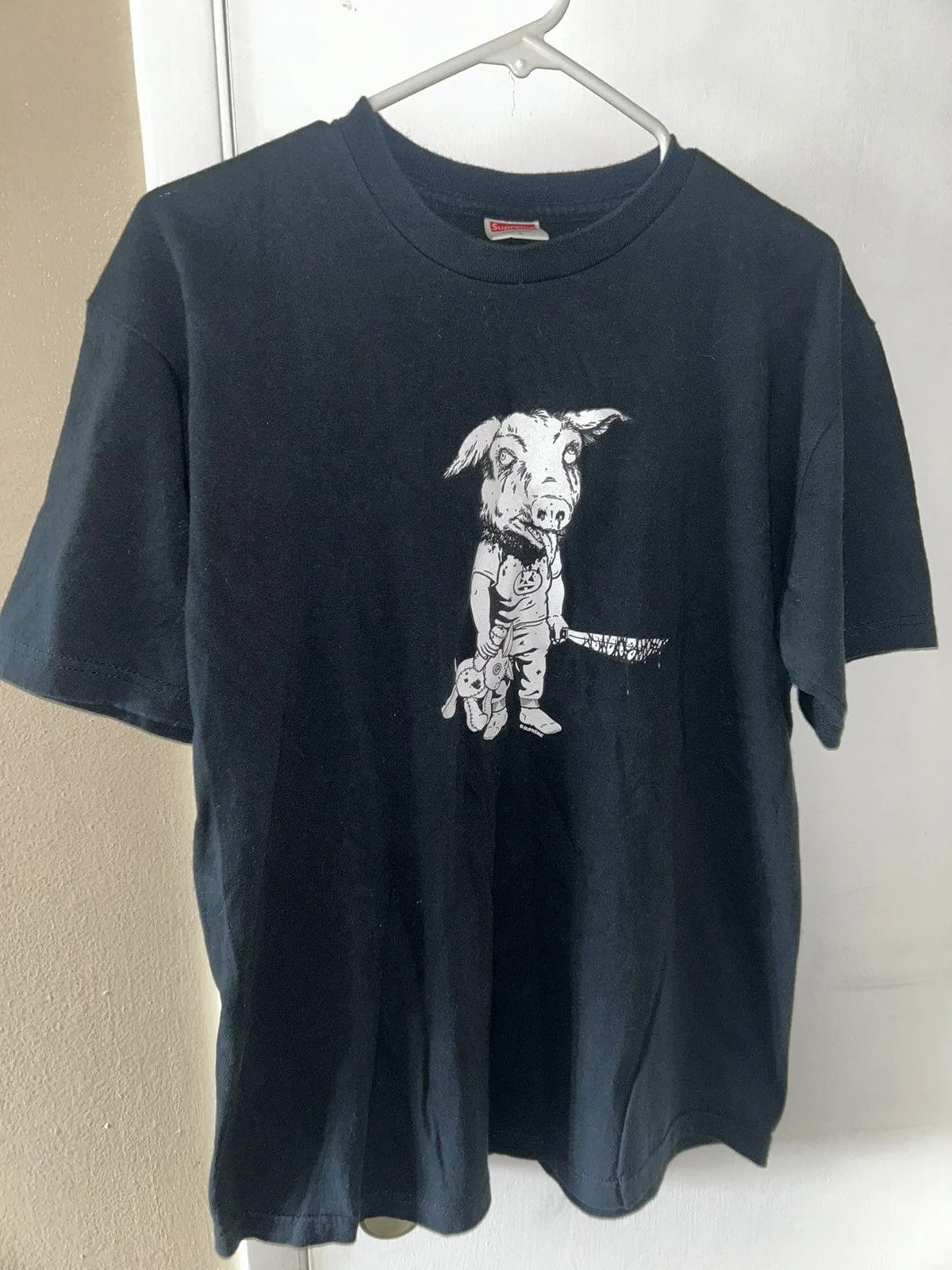 Supreme — Supreme Sean Cliver “Pig” Tee 2010 — streetwear — resale