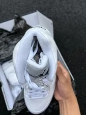 Air Jordan 5 Retro 2026 Metallic 4