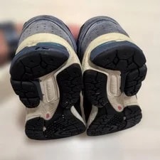 10.0US New Balance 2002R Gore-Tex 4