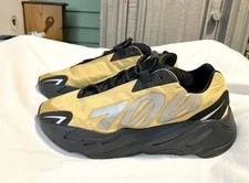 ** Yeezy Boost Originals - 700MNVN ~ Flux - GZ0717 - Male 2