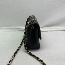 Chanel Classic Flap T10250144 3