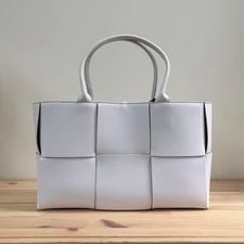 Bottega Veneta Arco Small 2