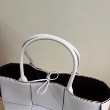 Bottega Veneta Arco Small 4