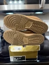 Nike SB Dunk Low Gibson Guitar Case 4