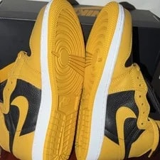 Jordan 1 Retro High OG High 4