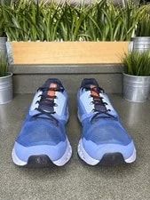 On Running Cloudstratus 2.0 39.99213 ’S Size 11.5 Retail $170 2
