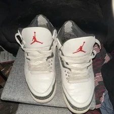 Air Jordan — Air Jordan 3 Retro Size 11 Damaged Beaters AS IS No Insoles — Sneaker — resale