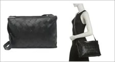 Bottega Veneta — 3.3k Auth Bottega Veneta Messenger Three Pouch — Handbag — resale