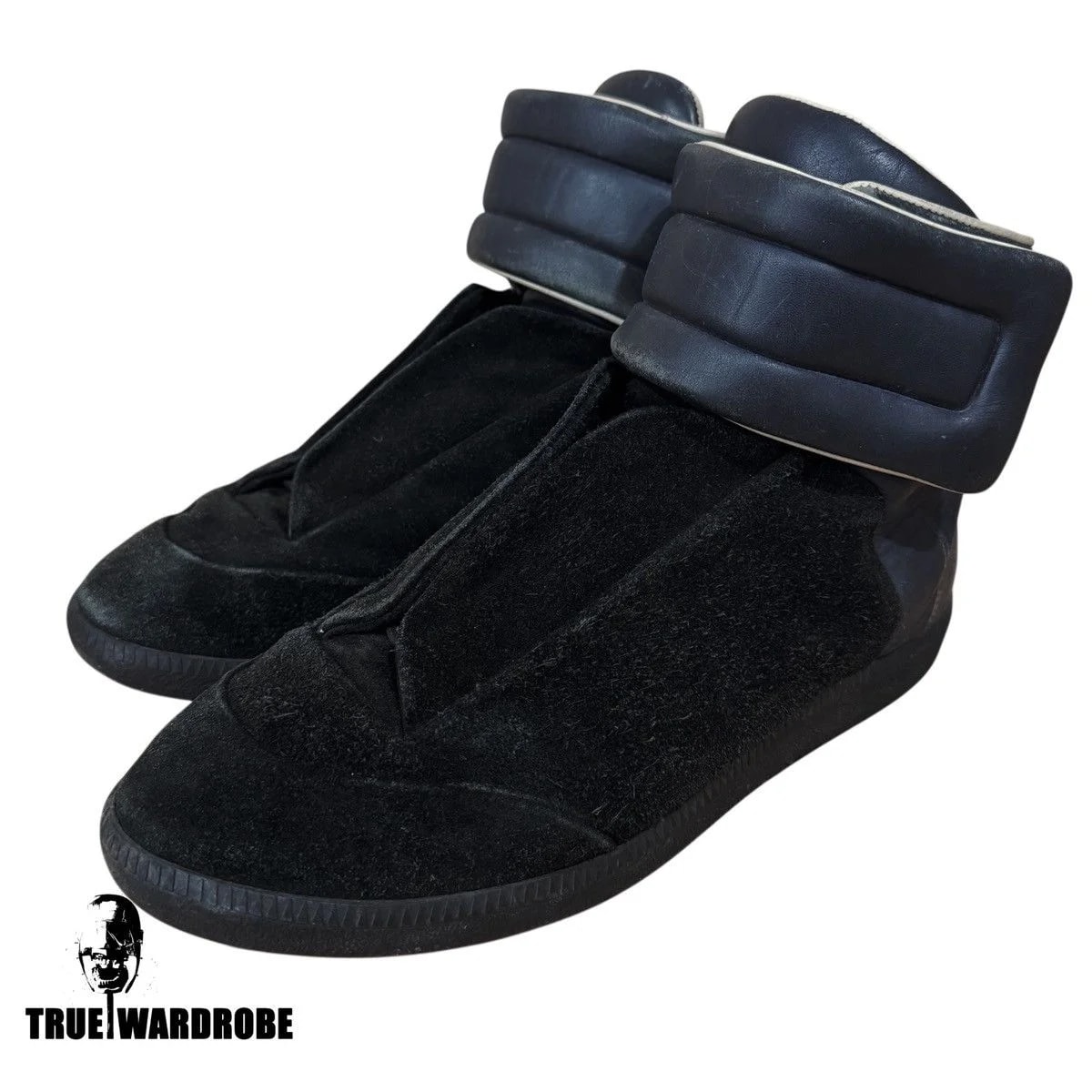 Maison Margiela — Maison Margiela Future High NavyBlack — Sneaker — resale