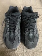 Yeezy Vanta 700 v2 3