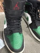Size 10.5 - Air Jordan 1 Mid 2