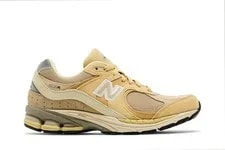 New Balance — New Balance Auralee X 2002R M2002RA1 — Sneaker — resale