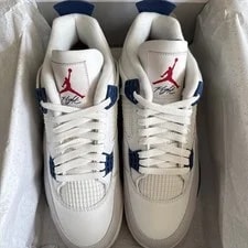 Air Jordan 4 Retro SB 3