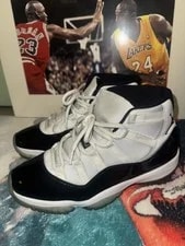 Air Jordan 11 Retro ’s 2