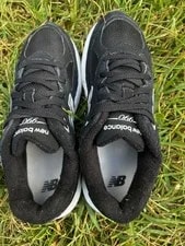 Clean New Balance 990v3 Size 6 Running Shoes 4