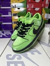 Size 11 - Nike SB Dunk Low Powerpuff Buttercup 2