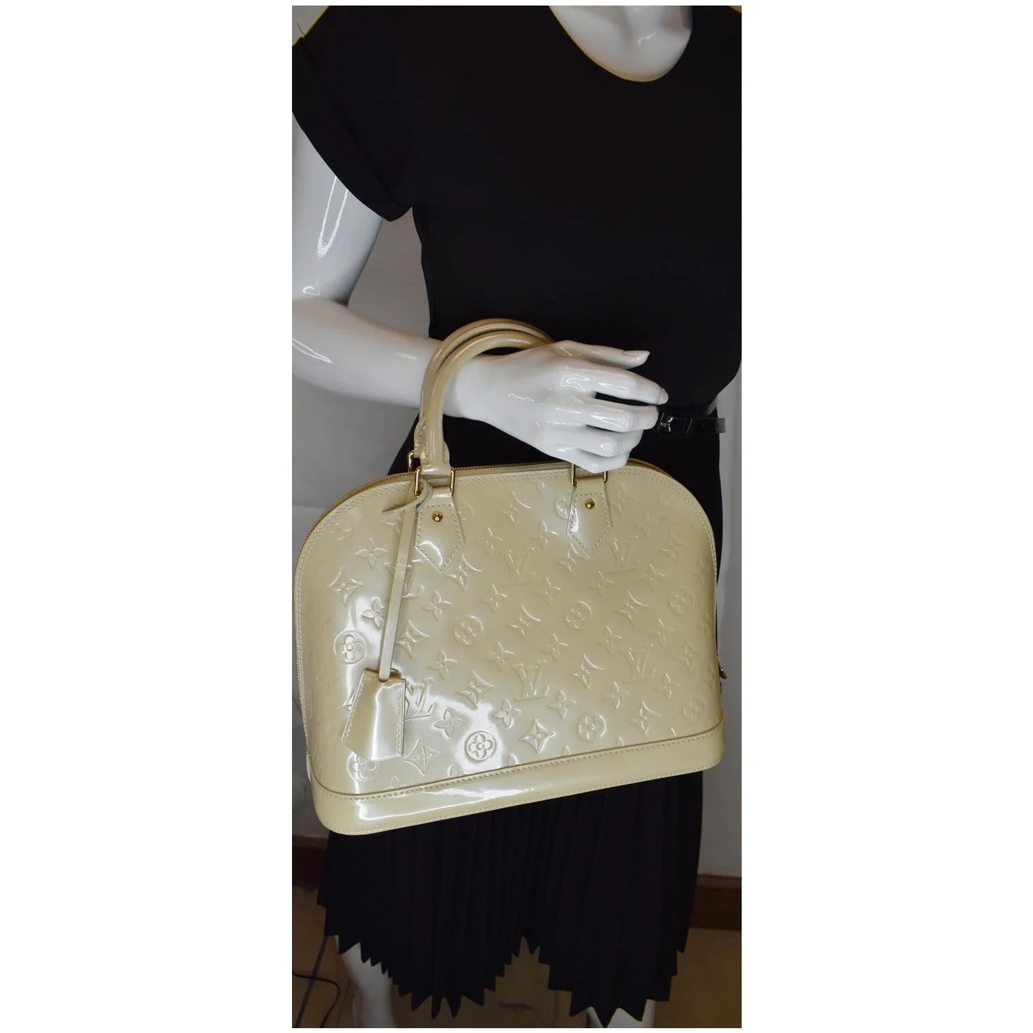 Louis Vuitton Alma Satchel - 20% OFF 2