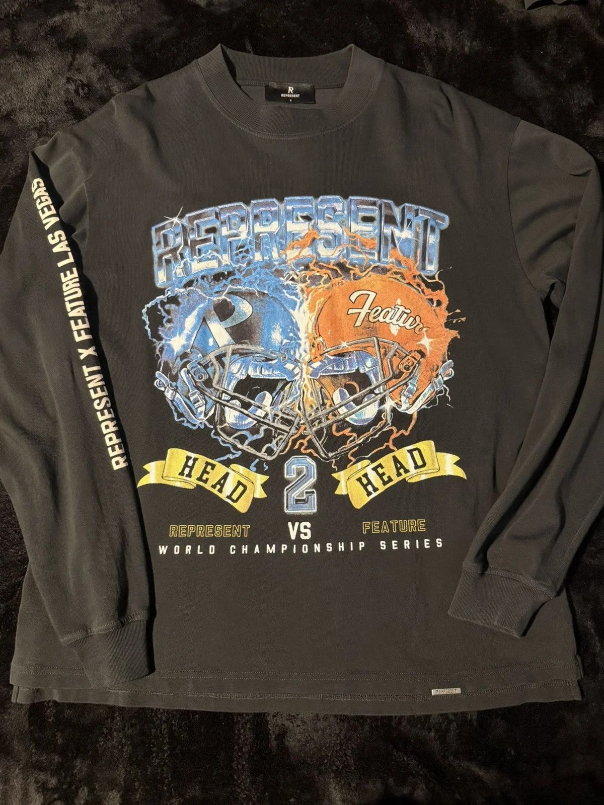 Feature Head 2 Head Long Sleeve T-shirt — streetwear — resale