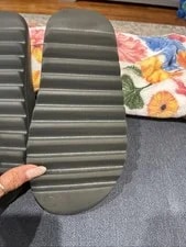 Yeezy Slide Size 8 New Without Tags 2