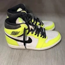 Jordan Air 1 ’S High-Top Lace-Up 2