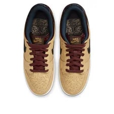 Nike SB Dunk Low Pro 'City of Cinema' FZ1278-200 4