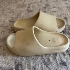 ’S Yeezy Slides 2