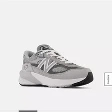 New Balance 990v5 Low Top Lace-Up Athletic Solid 2