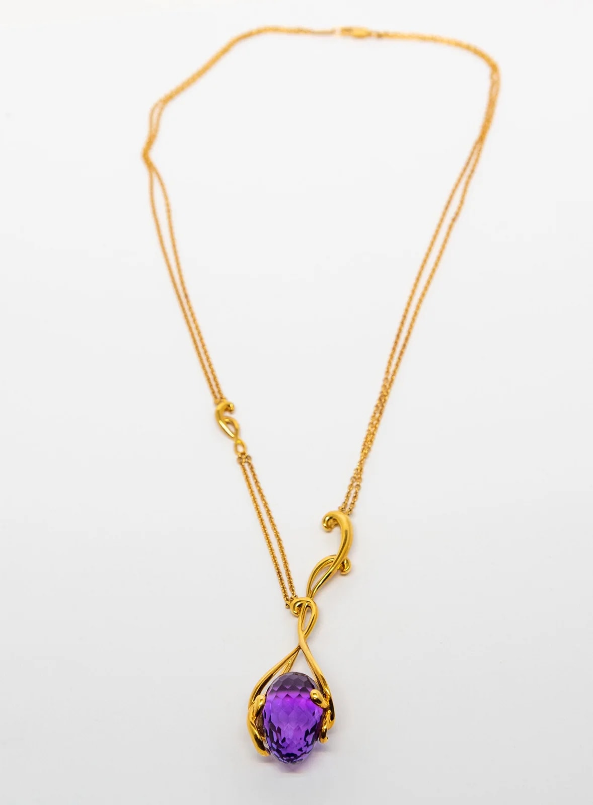 Worldofluxuryus — Carrera Y Carrera Origen 18K Yellow Gold & Amethyst Pendant — Watch — resale