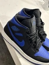 Air Jordan 1 Mid “ ” 3