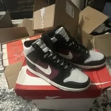 Nike Dunk High High-Top Basketball 3