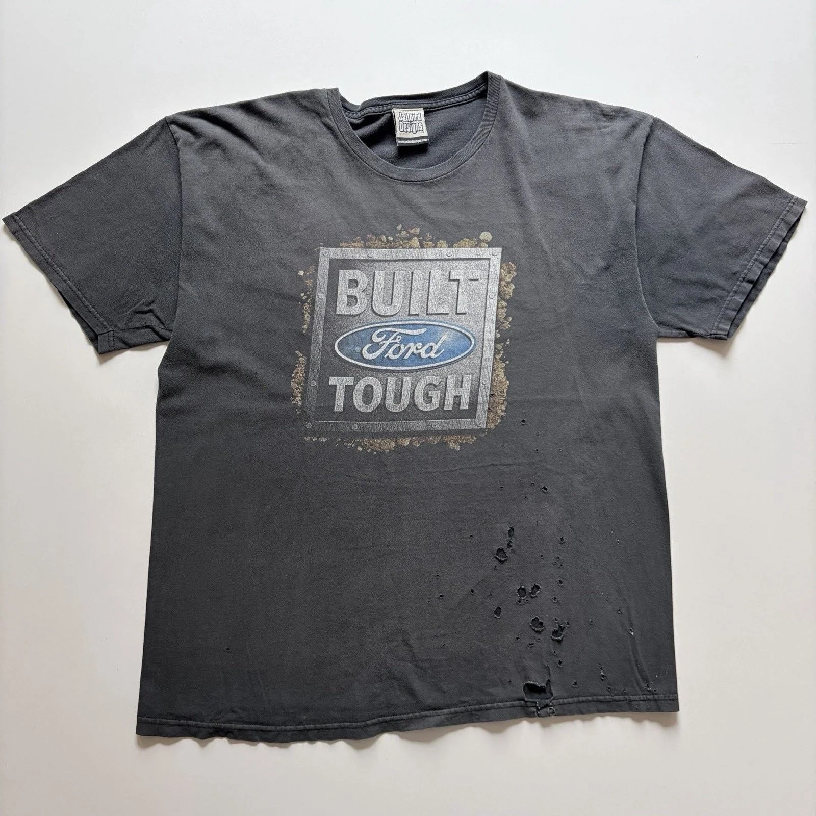 Ford Built Tough Shirt XL Y2K Faded Distressed — streetwear — resale