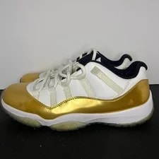 Air Jordan 11 Retro Low Closing Ceremony 3
