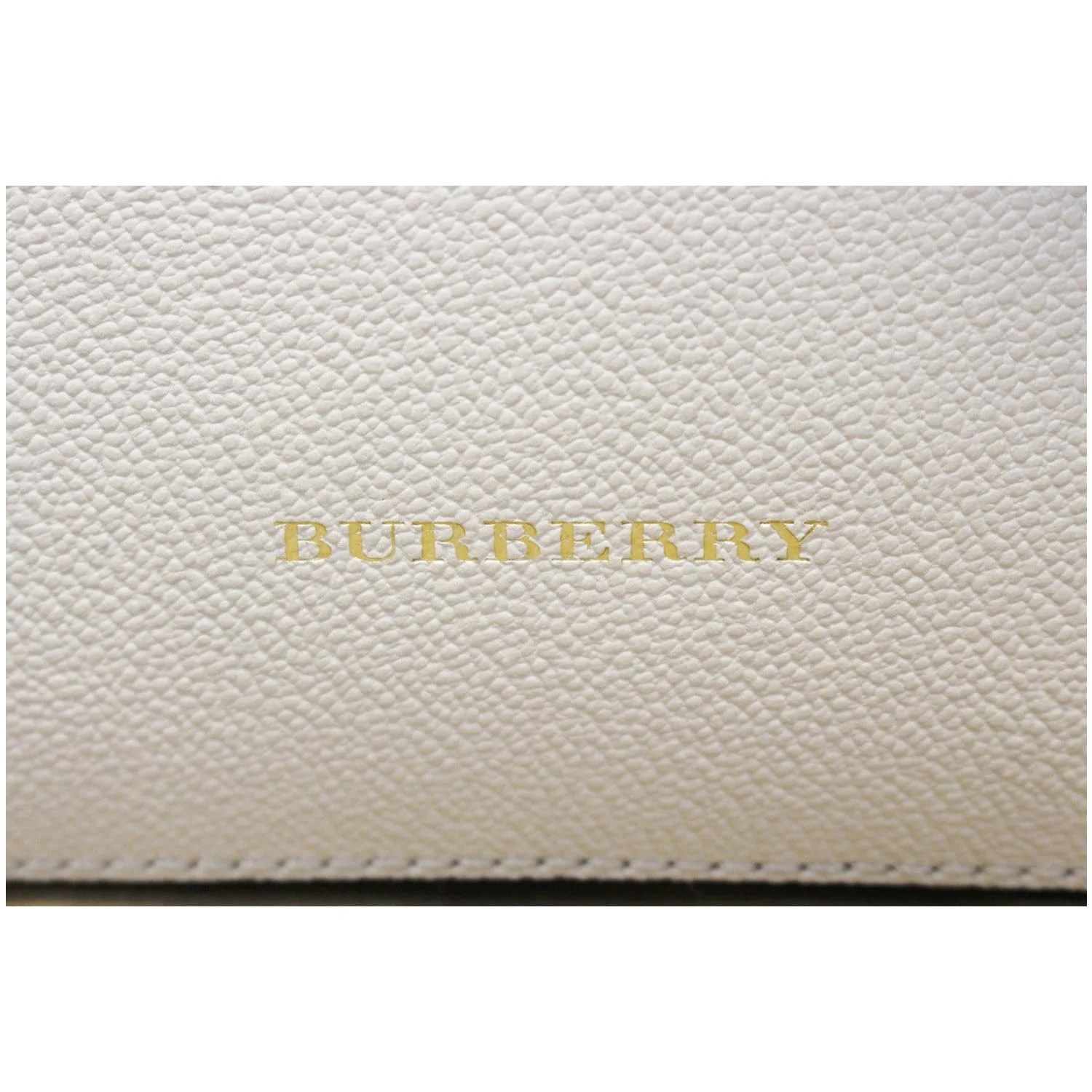 Burberry Helmsley 4
