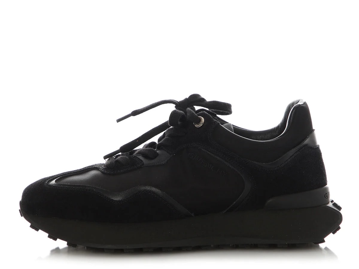 Givenchy — Givenchy Sneakers — Sneaker — resale