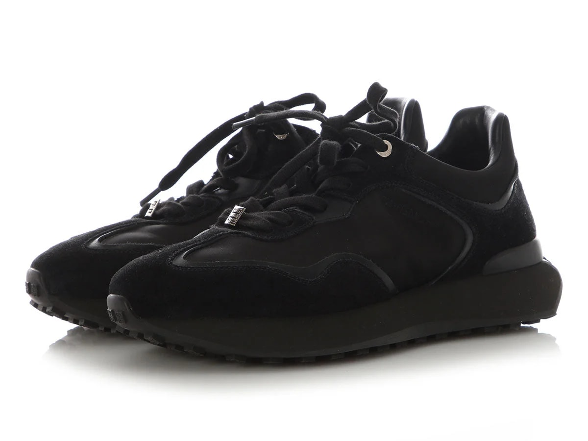 Givenchy Sneakers 3