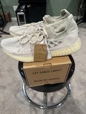 Yeezy Boost 350 V2 Cmpct 2