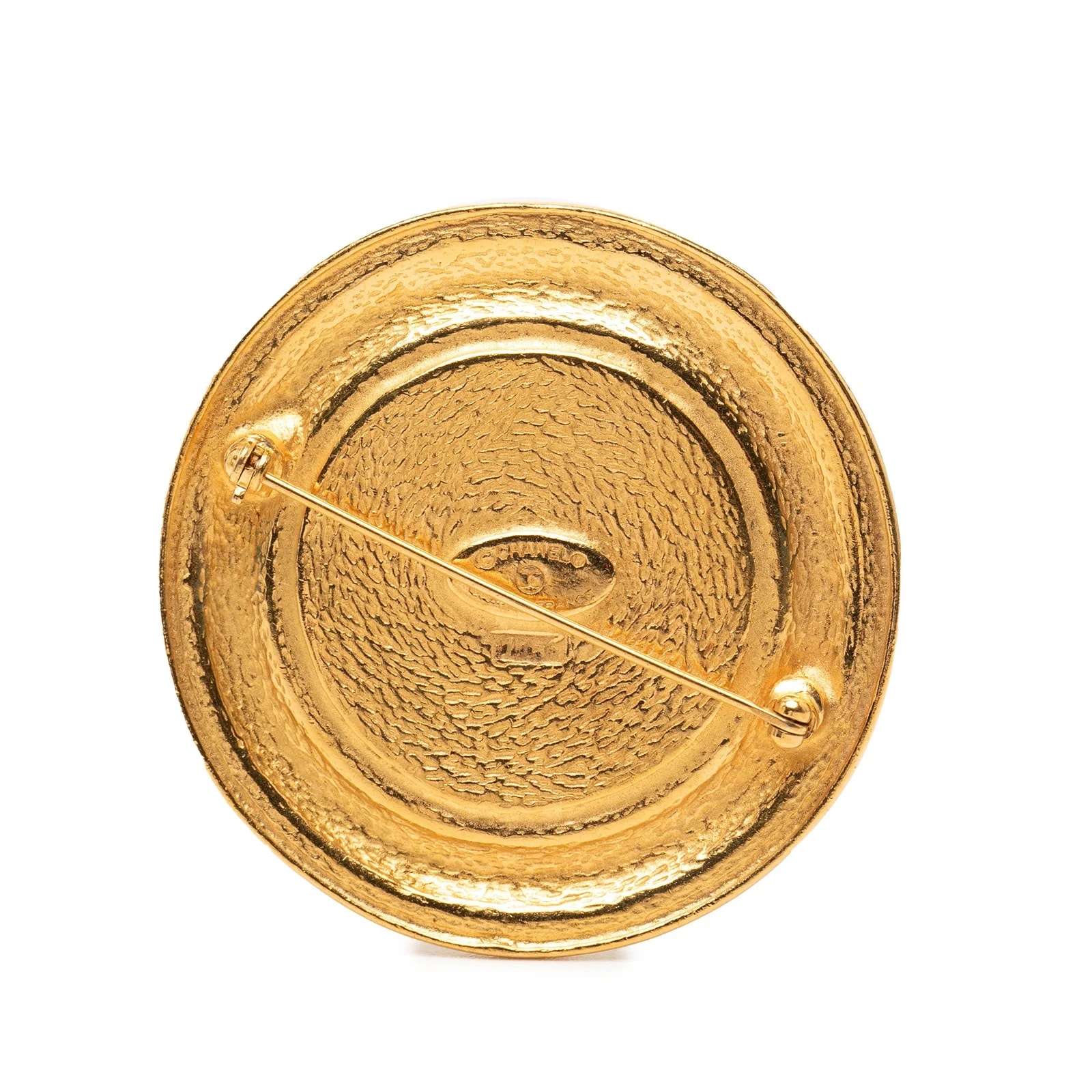 31 Rue Cambon Round Brooch 2