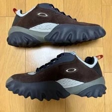 Oakley Factory Team Chop Saw // US9 Near 3