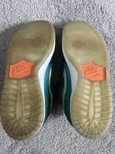 Nike SB Dunk Low MIA Skate Shop 3