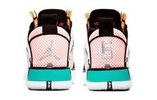 Jordan Xxxiv Low Guo Ailun Pop Art (GS) CZ7743-100 4