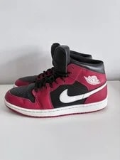 Air Jordan — Air Jordan 1 Mid and — Sneaker — resale