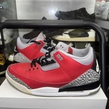 Size 13 - Jordan 3 Retro SE Mid Unite 2