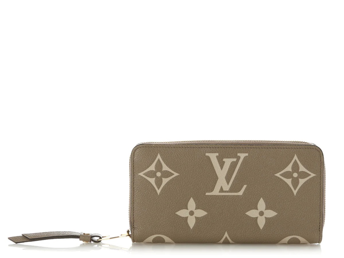 Louis Vuitton — Louis Vuitton Dove and Zippy Wallet — Handbag — resale
