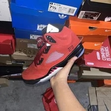 Jordan — Size 8.5 - Jordan 5 Retro Mid Raging Bull — Sneaker — resale