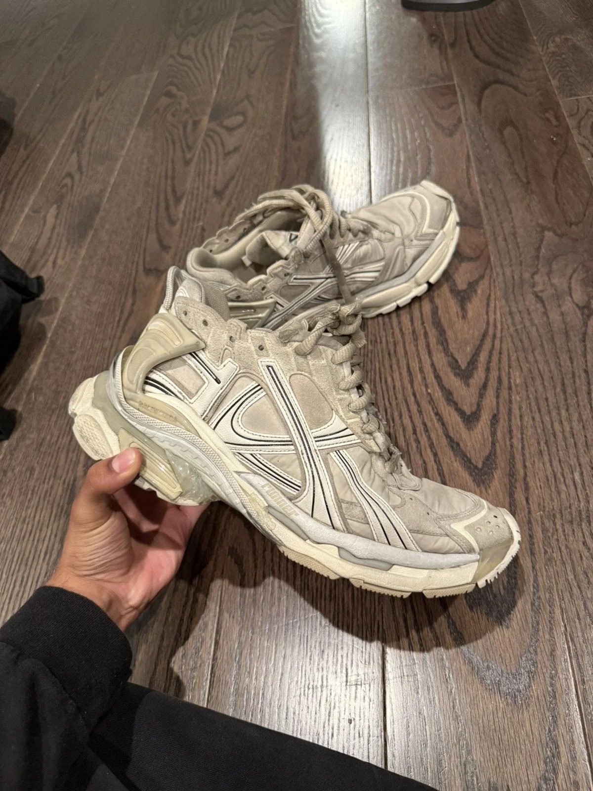 Balenciaga — Balenciaga Runners — Sneaker — resale