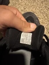 Yeezy 700 v2 Vanta 2